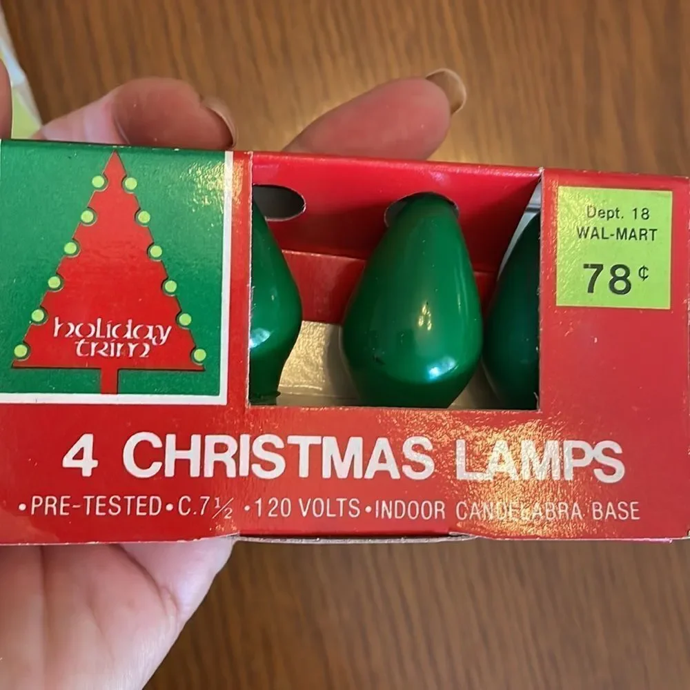 4 boxes of vintage Christmas bulb lamps in original packaging‎